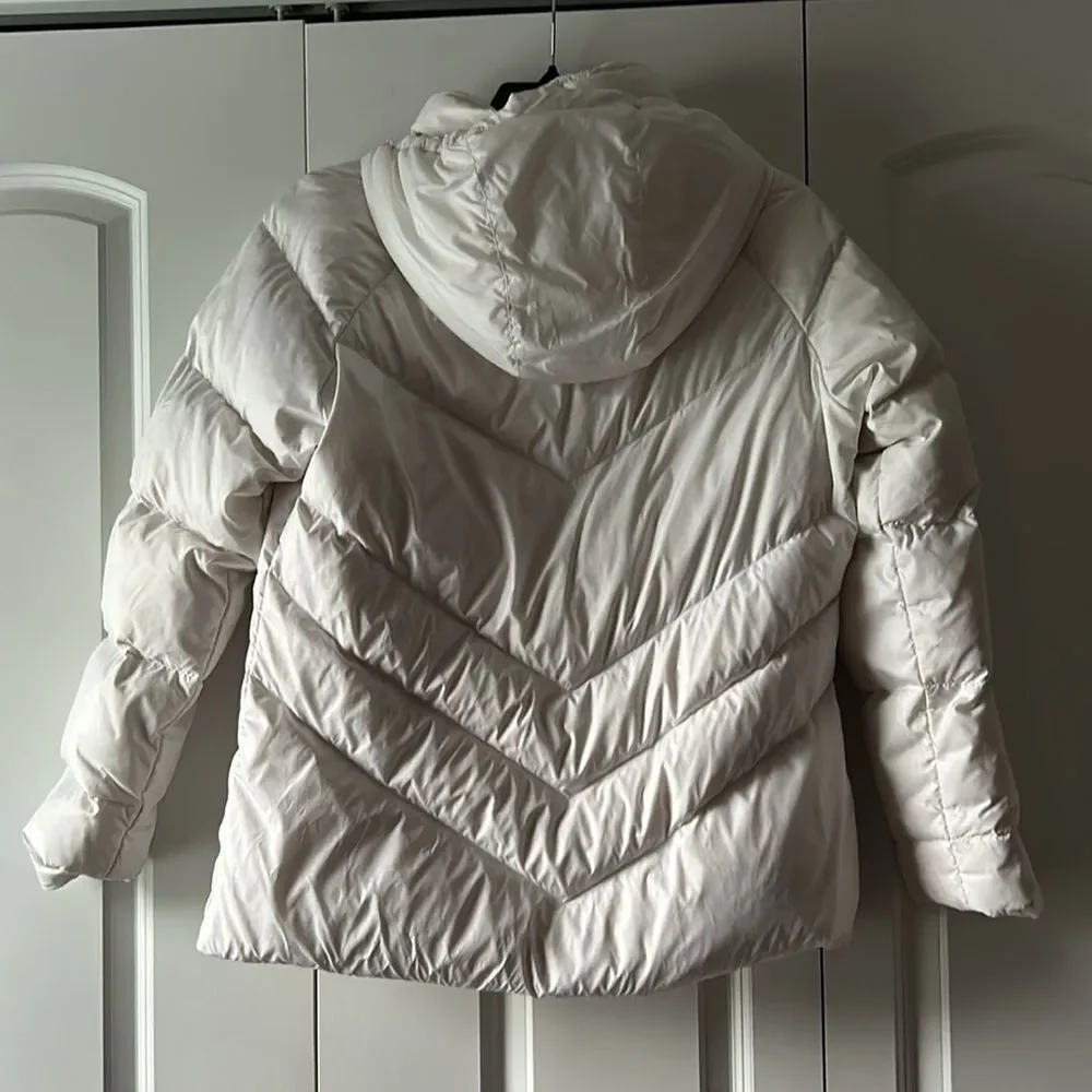 Nike puffer jacket Size XL
